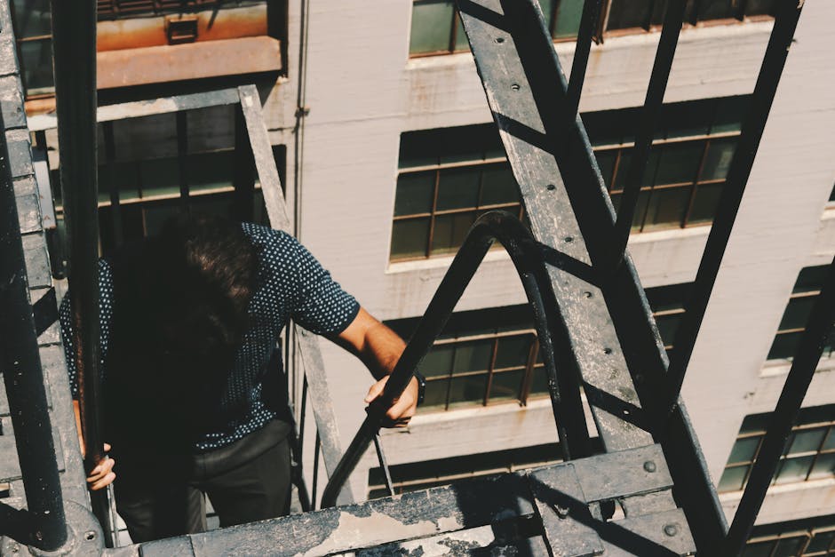 https://removalcompaniesharringay.co.uk/blog/harringay-ladder-removals-tips-for-narrow-stair-and-access-issues/